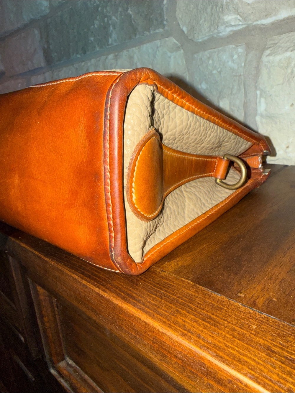 Dooney & Bourke leather 1987 Shoulder Satchel in taupe - Picture 7 of 14
